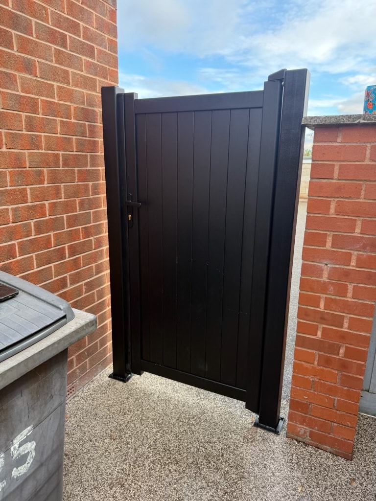 Resin Driveway & Gate