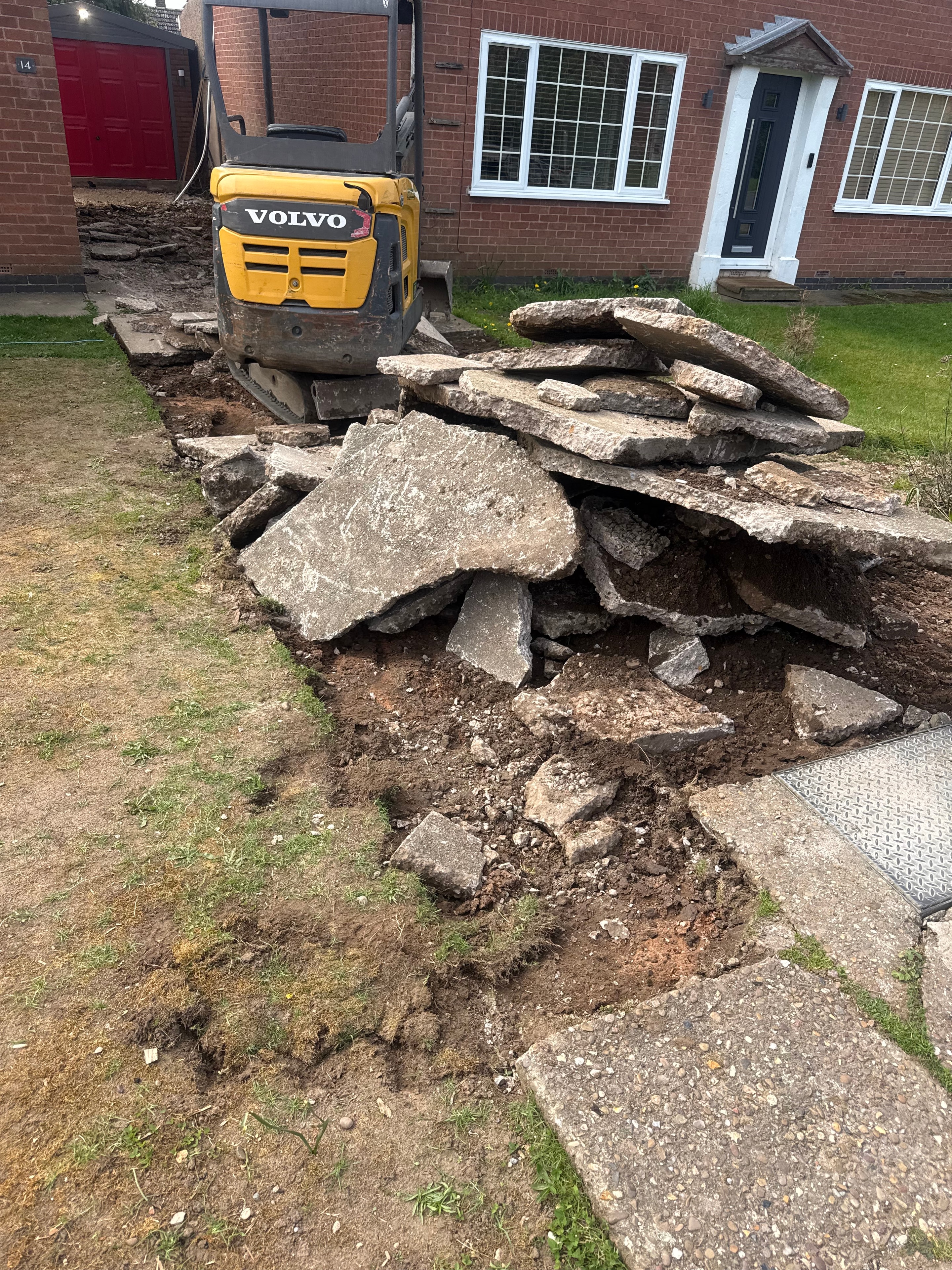 Mackleys Lane — Excavation